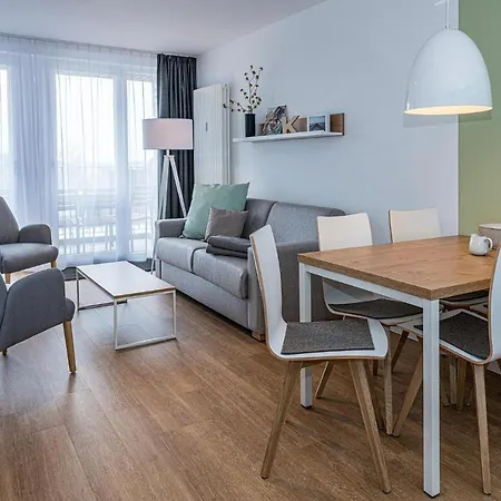 Deichhaeuser Anna Kueste Deichhaeuser Anna Kueste 7-30