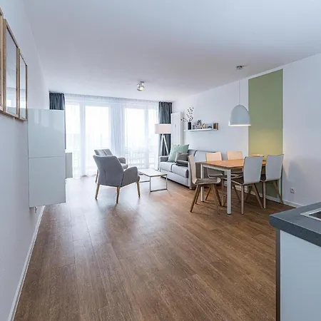 Deichhaeuser Anna Kueste Deichhaeuser Anna Kueste 7-30 *