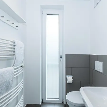 Deichhaeuser Anna Kueste Deichhaeuser Anna Kueste 7-30